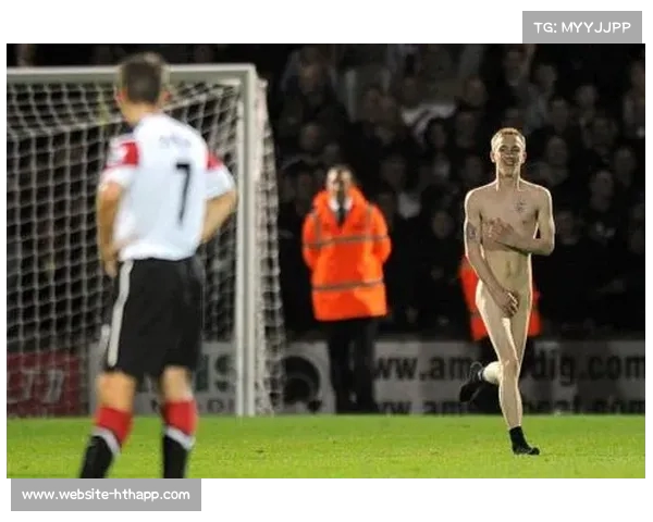 英格兰联赛杯斯肯索普客场小胜