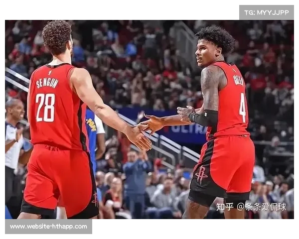 《火箭双子星续约在即，格林与申京究竟值不值顶薪？》(火箭选择格林)